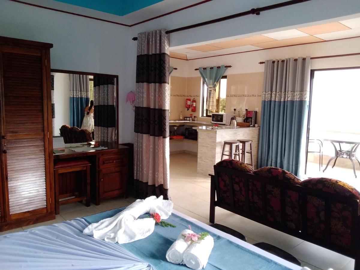 Les Elles Guesthouse Self Catering Baie Lazare  Zewnętrze zdjęcie