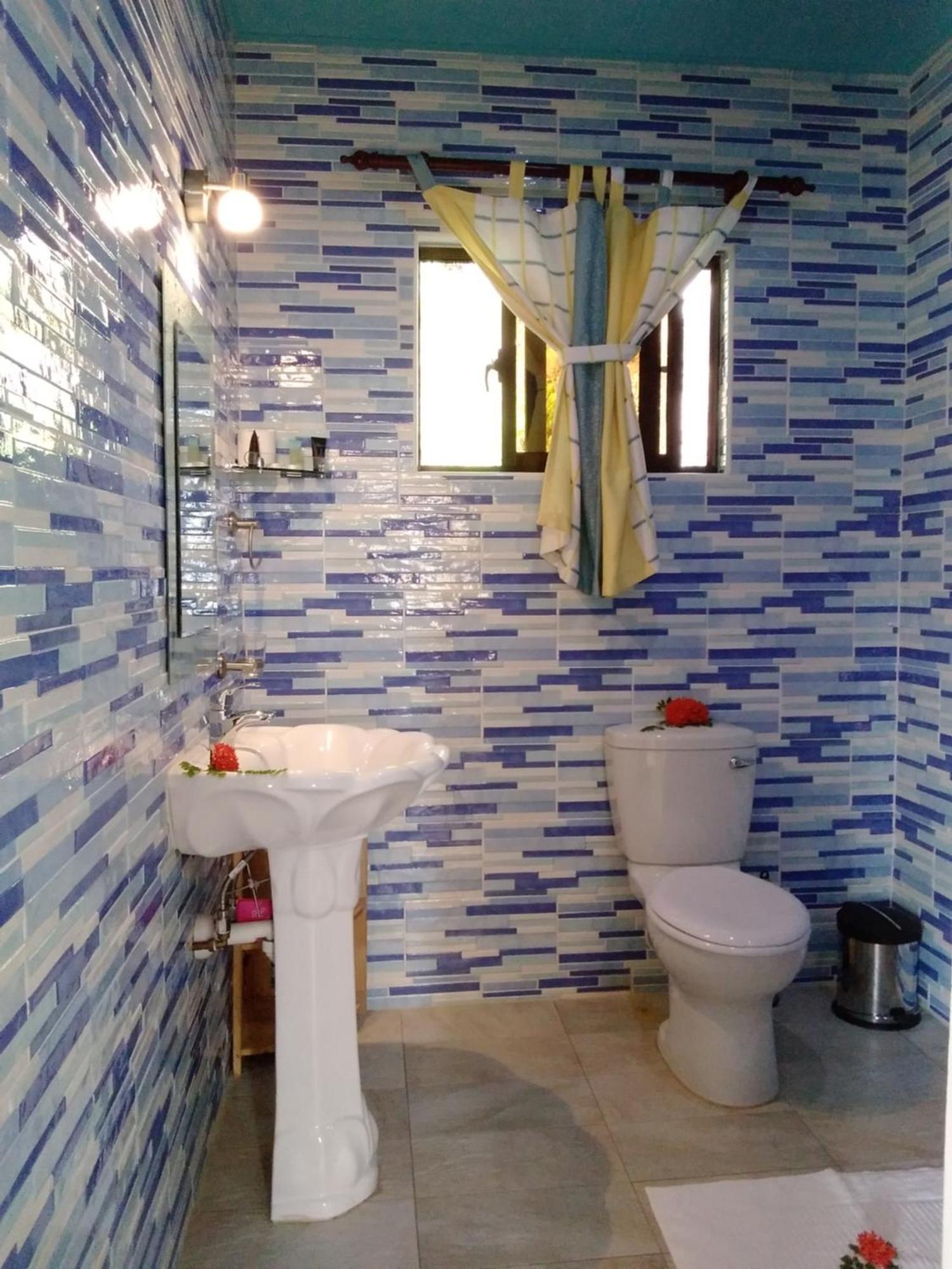 Les Elles Guesthouse Self Catering Baie Lazare  Pokój zdjęcie