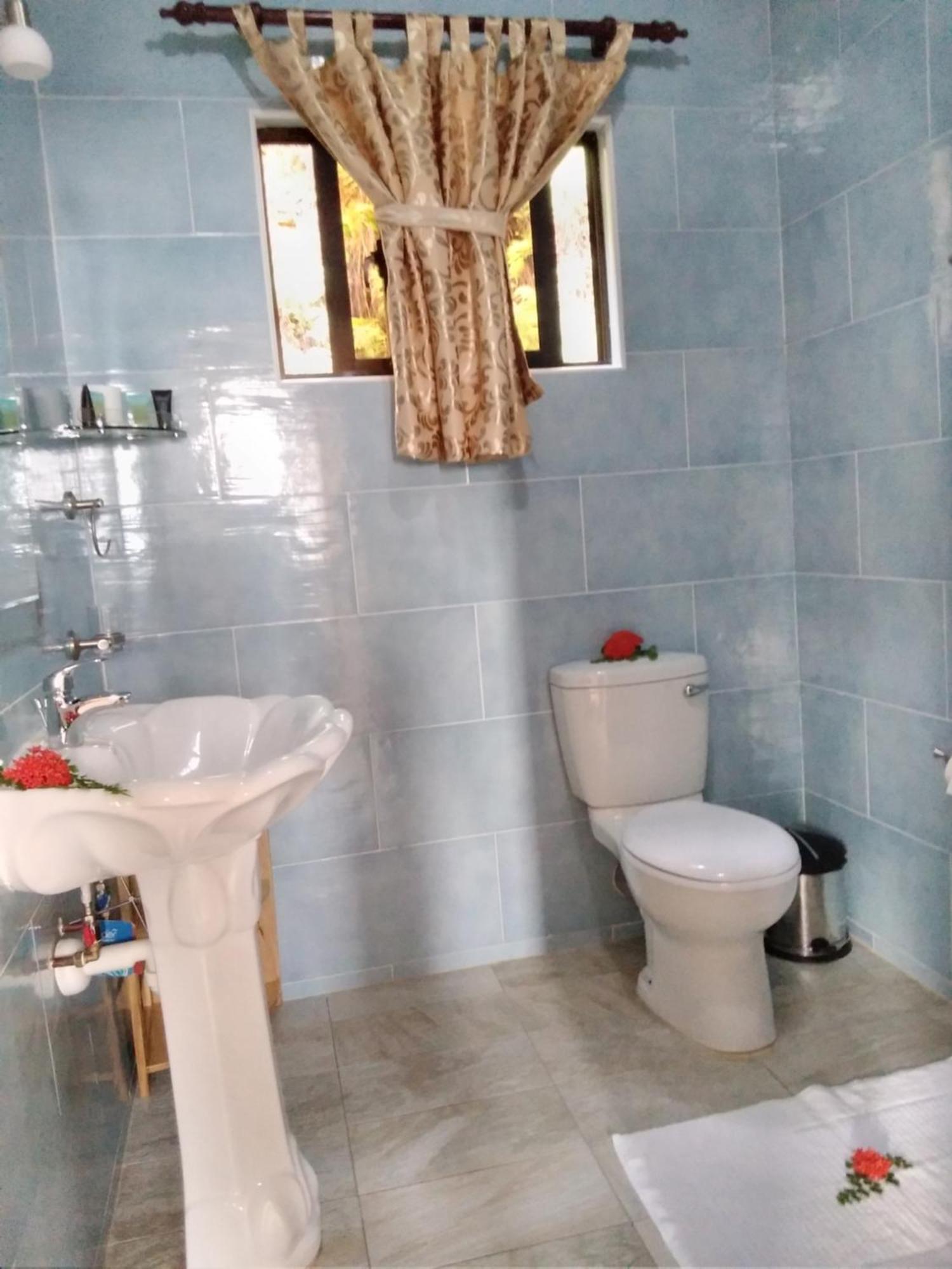 Les Elles Guesthouse Self Catering Baie Lazare  Pokój zdjęcie